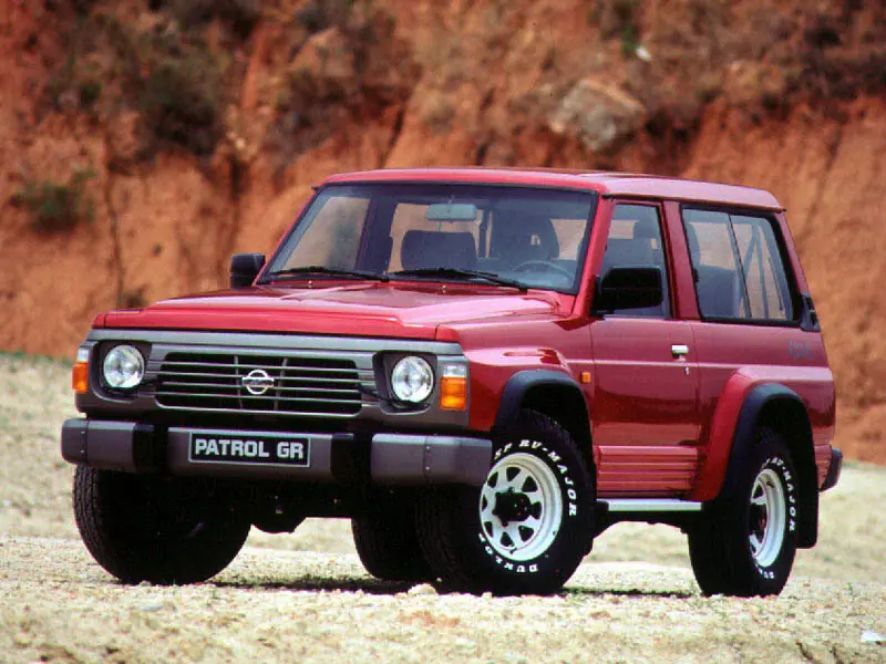 Nissan Patrol (Y60) 4 поколение, джип/suv 3 дв. (10.1987 - 09.1997)